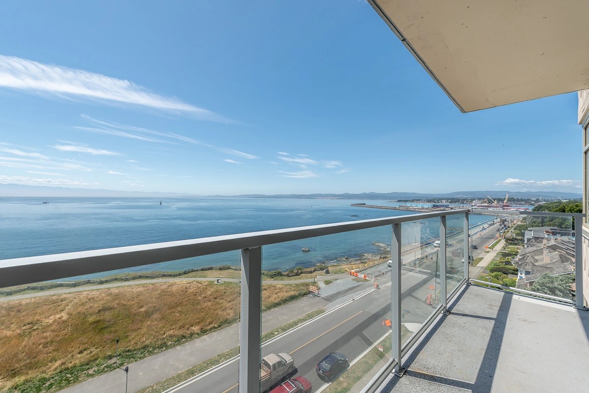 450 Dallas Road in Victoria, BC