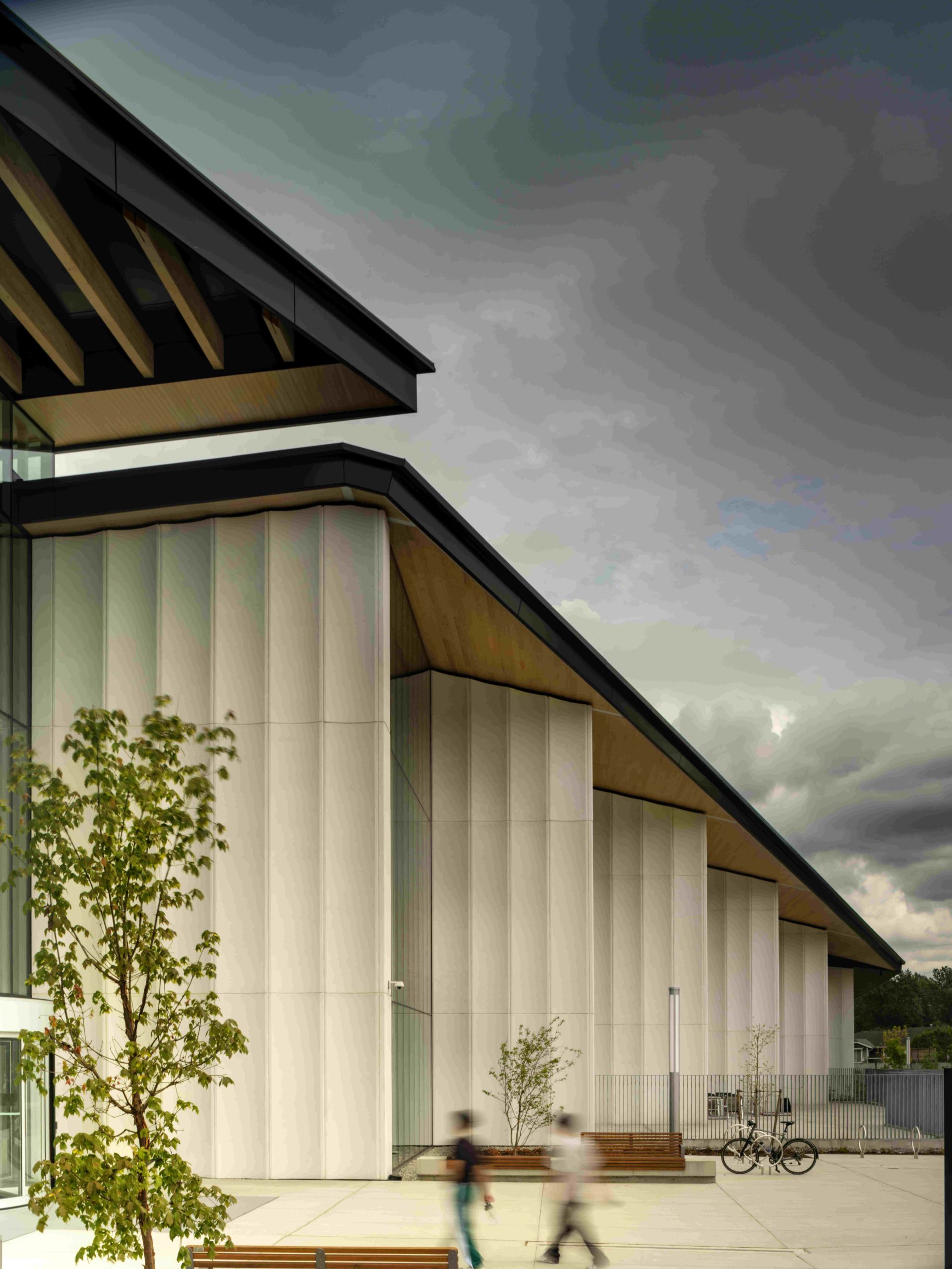 Exterior architecture of təməsew̓txʷ Aquatic and Community Centre